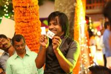 Casual walk around close-up magic by Aladin, for wedding Trissur, Kerala, India